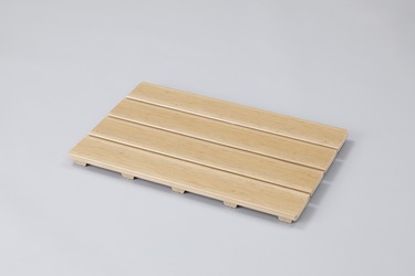 身の回りには<ruby>発泡<rp>(</rp><rt>はっぽう</rt><rp>)</rp></ruby>スチロールのリサイクル製品がたくさんあります